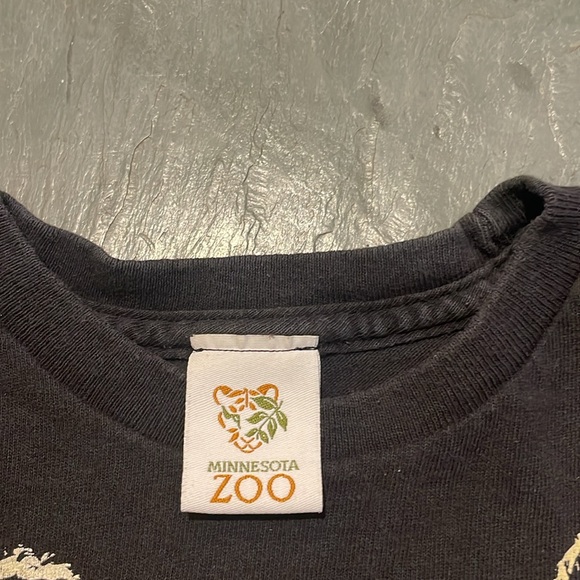 Minnesota’s Zoo T-Shirtrt - Picture 2 of 4
